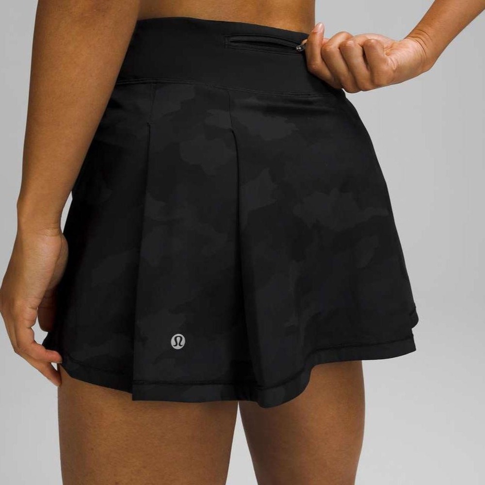 Lululemon black camo tennis skirt sz 12